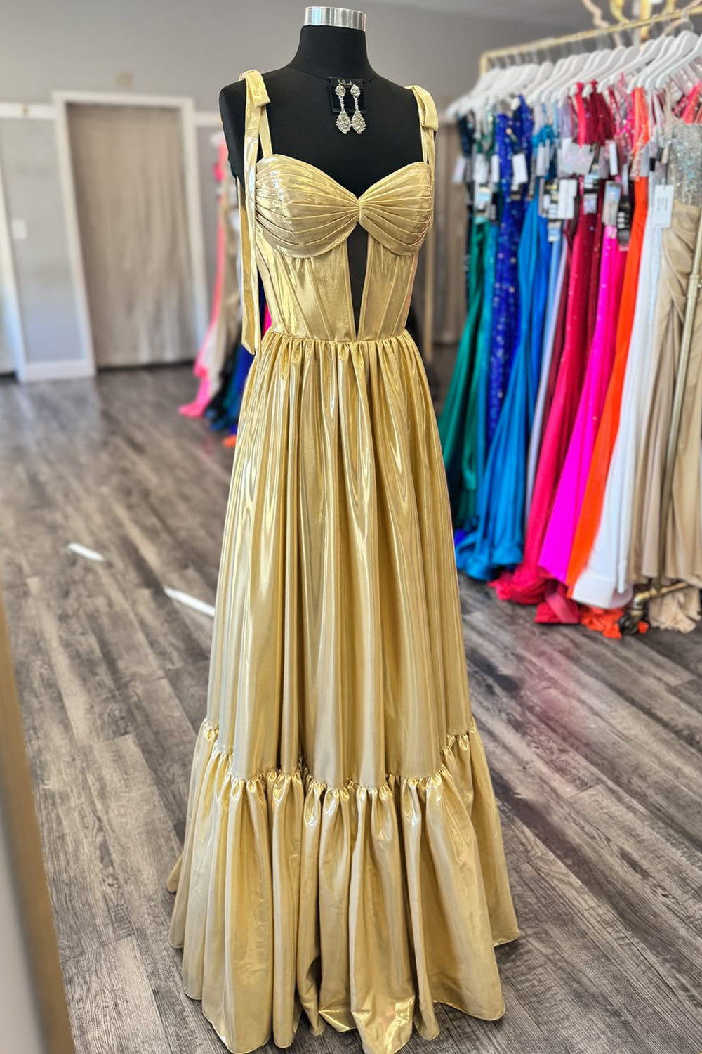 Chic Gold A-Line Straps Long Pleated Metallic Prom Dress