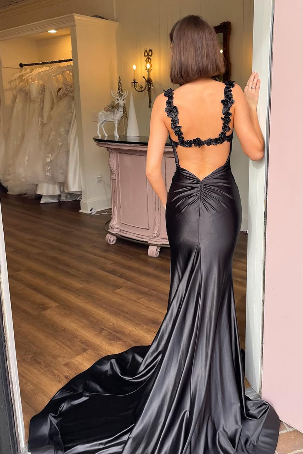 Chic Black Mermaid Keyhole Back Long Satin Prom Dress With Slit