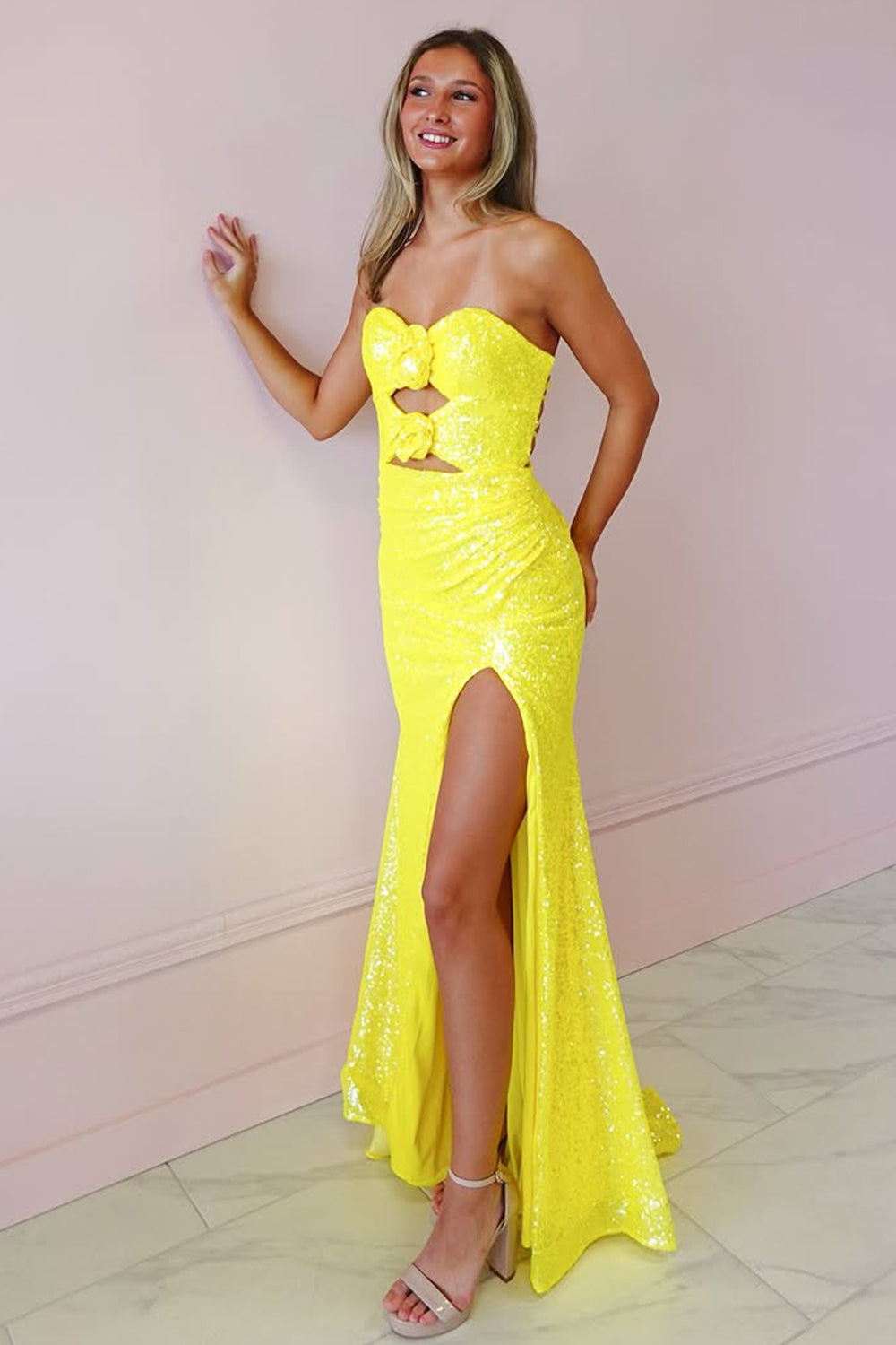 Cute Yellow Mermaid Sweetheart Long Sequin Prom Party Dress With 3D Flowers And Slit