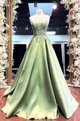 Green A-line Spaghetti Strap Princess Long Satin Ball Gown With Appliques