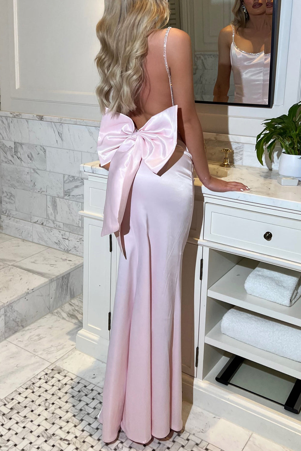 Sexy Open Back Spaghetti Straps Mermaid Long Satin Prom Dress With Bowknot